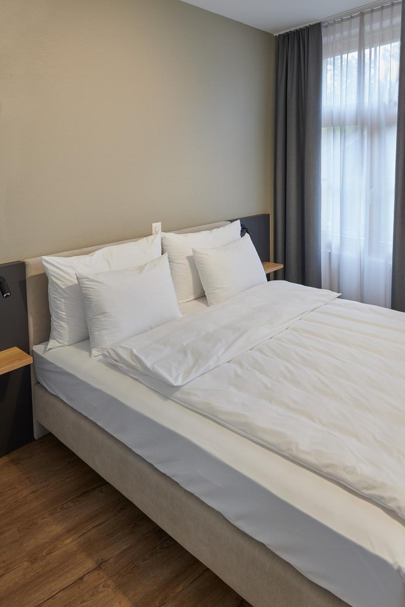 Hotel Jaeger Jeuss - Murten - Self-Check-In Экстерьер фото