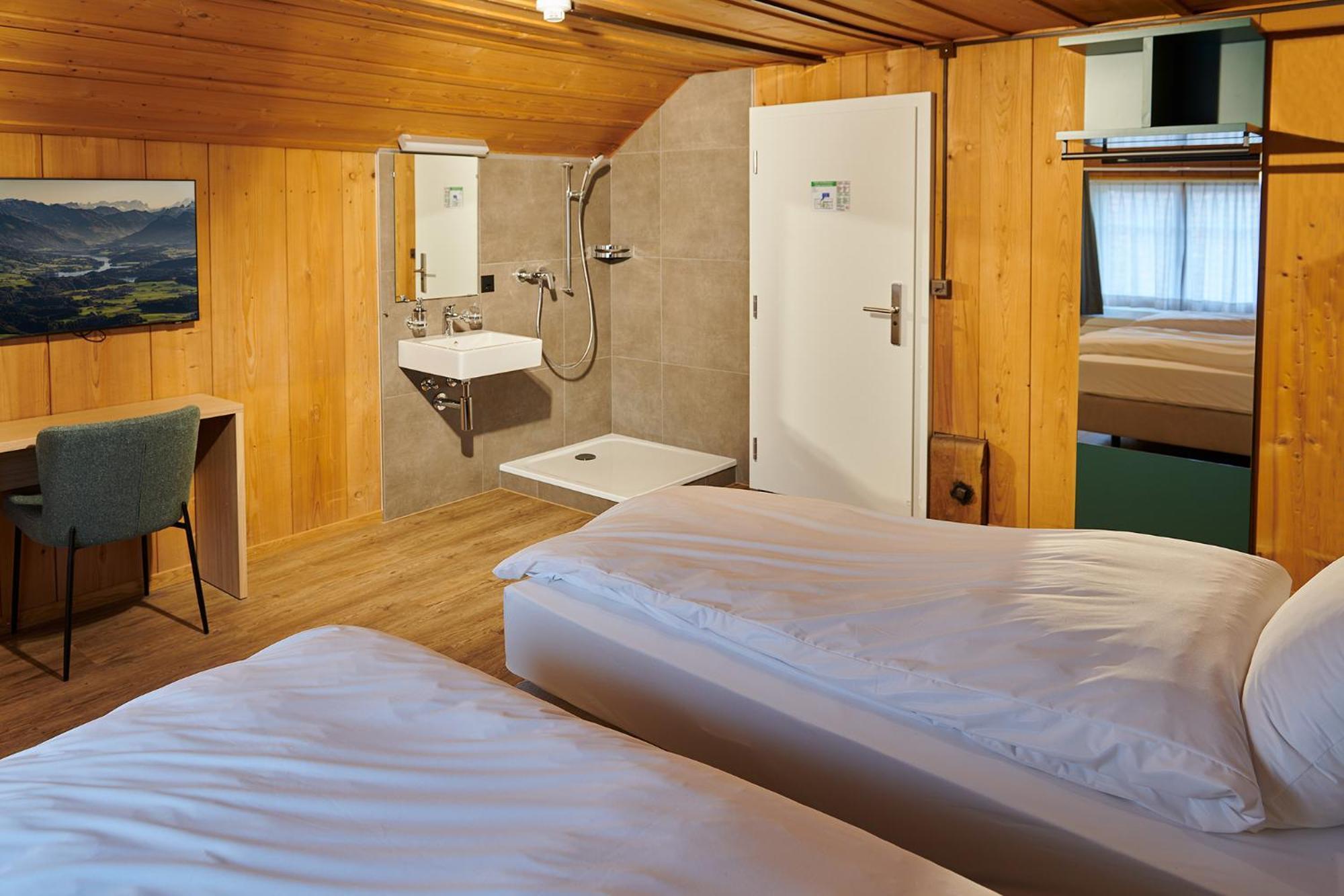 Hotel Jaeger Jeuss - Murten - Self-Check-In Экстерьер фото