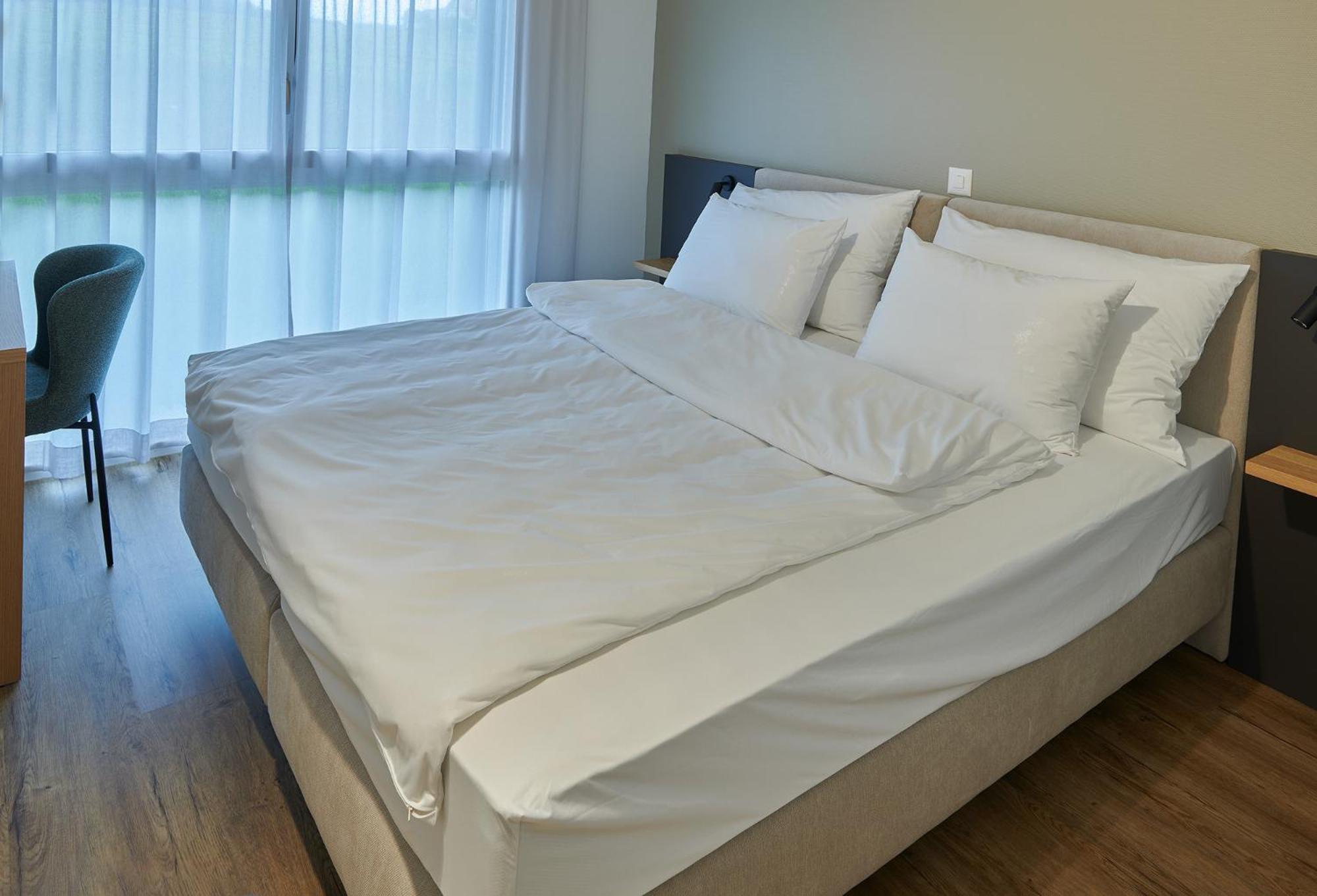 Hotel Jaeger Jeuss - Murten - Self-Check-In Экстерьер фото