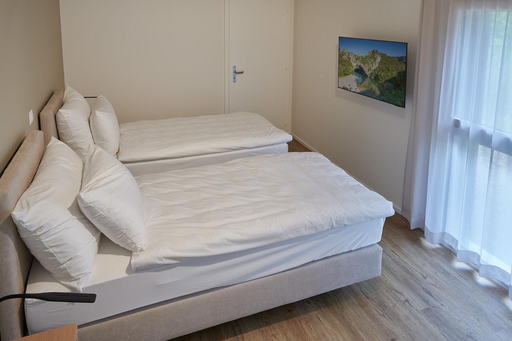 Hotel Jaeger Jeuss - Murten - Self-Check-In Экстерьер фото