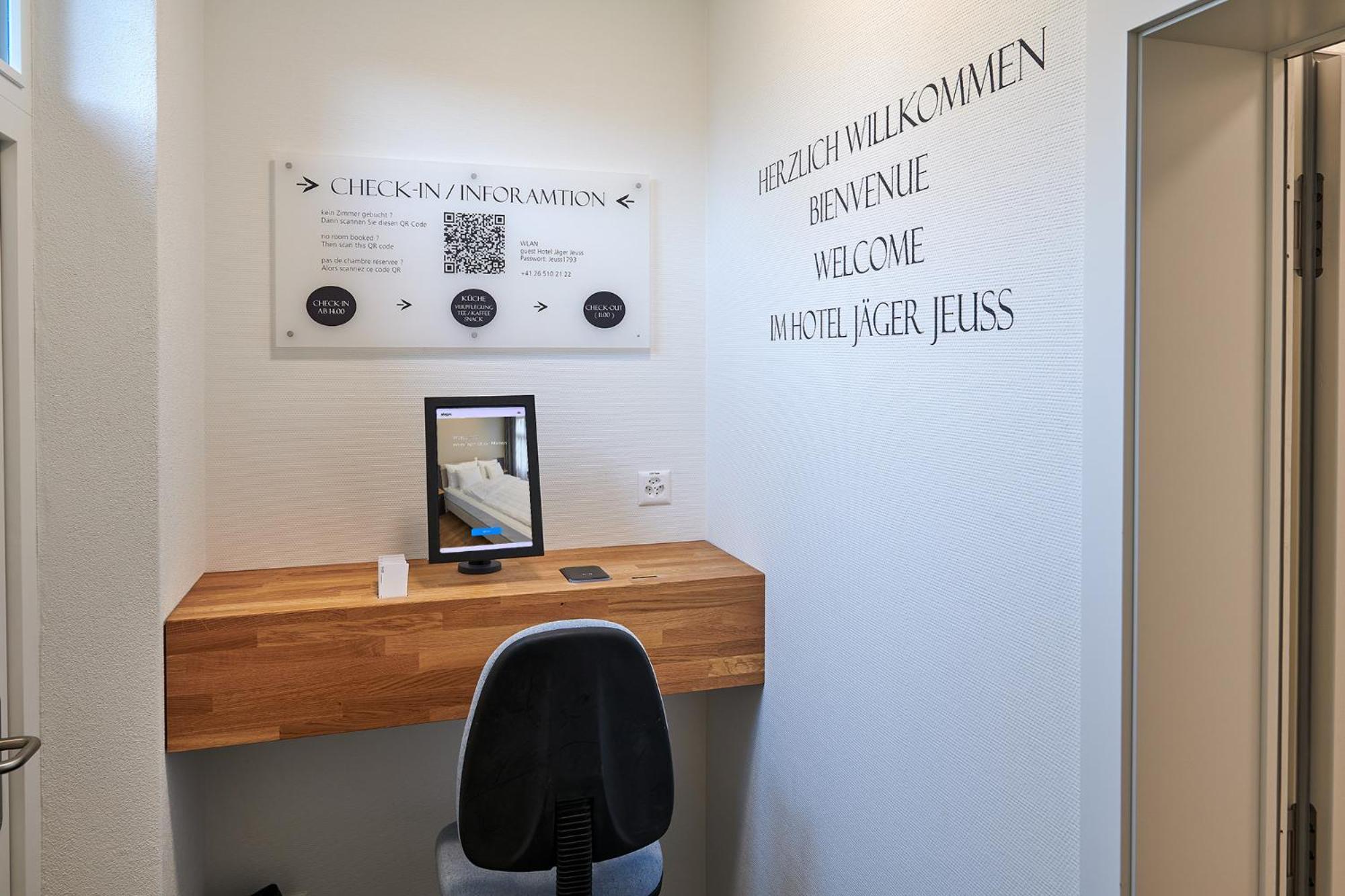 Hotel Jaeger Jeuss - Murten - Self-Check-In Экстерьер фото